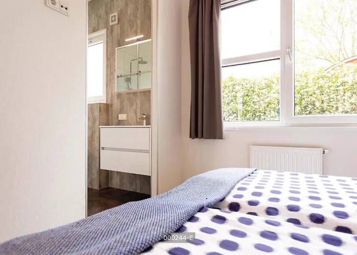 De Leuvert Tatil parkı 3*